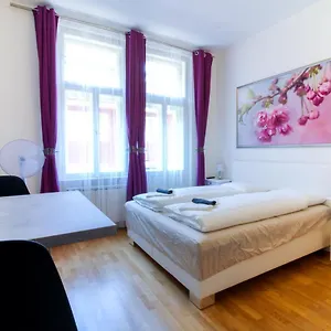 Apartamento Bouquet, Praga